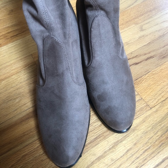 Slayer Steve Madden Taupe OTK Boots EXCELLENT Cond - Picture 7 of 12